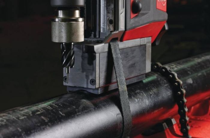 Акумуляторний дриль на магнітній станині з постійним магнітом MILWAUKEE M18 FUEL FMDP-502C