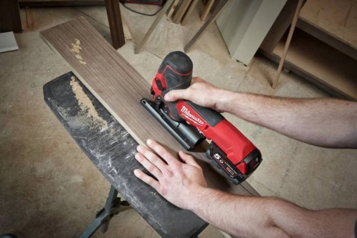 Лобзик с грибовидной рукояткой M18 FBJS-0X FUEL™ MILWAUKEE 4933464799