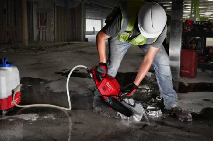 Відрізна машина MILWAUKEE M18 FCOS230-121 4933471697
