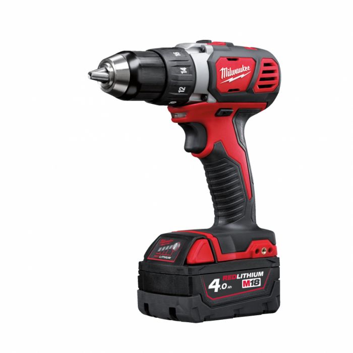 Дриль-шуруповерт акумуляторний MILWAUKEE, M18 BDD-202С, 50Нм ( зар.пристр, 2 акум.Х 2Ач, кейс) (акція)