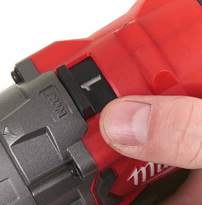 Дриль-шуруповерт акумуляторний MILWAUKEE, M18 FDD2-0X,135Нм, (HDкейс)