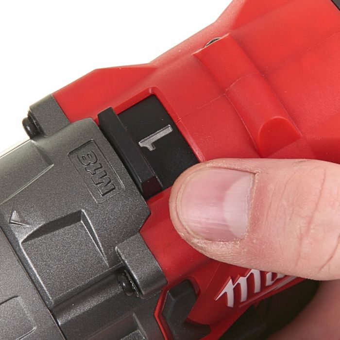 Дриль-шуруповерт акумуляторний MILWAUKEE, M18 FDD2-0X,135Нм, (HDкейс)