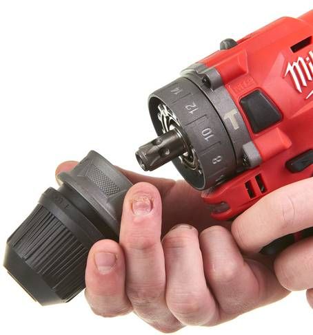 Дриль-шуруповерт із ударом акумуляторний MILWAUKEE, M12 FPDX-0, 37Нм; патрон FIXTEC