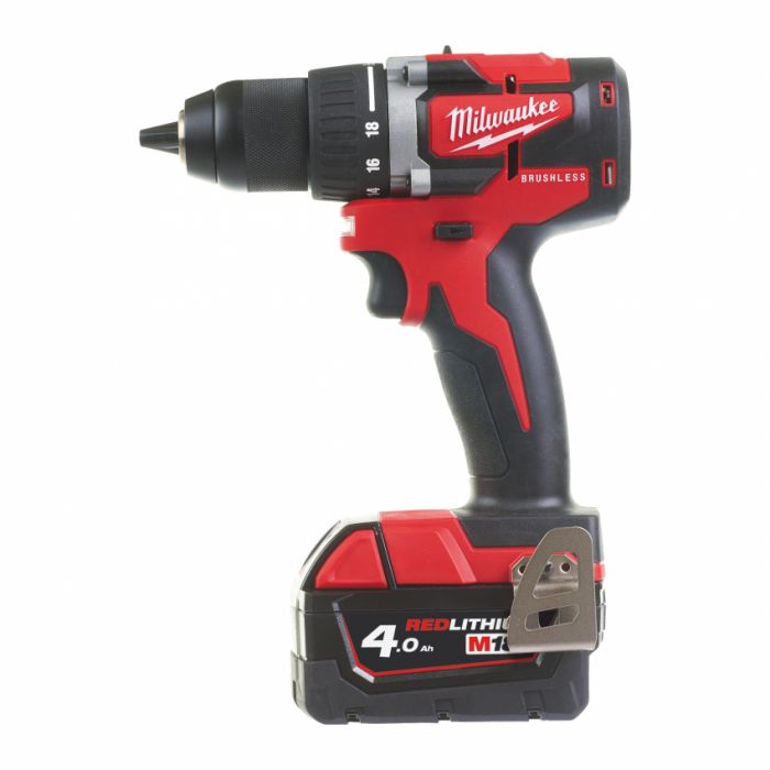 Дриль-шуруповерт акумуляторний MILWAUKEE, M18 CBLDD-202C, 60Нм, (зарядний пристрій, 2 акум.Х 2Ач, кейс)