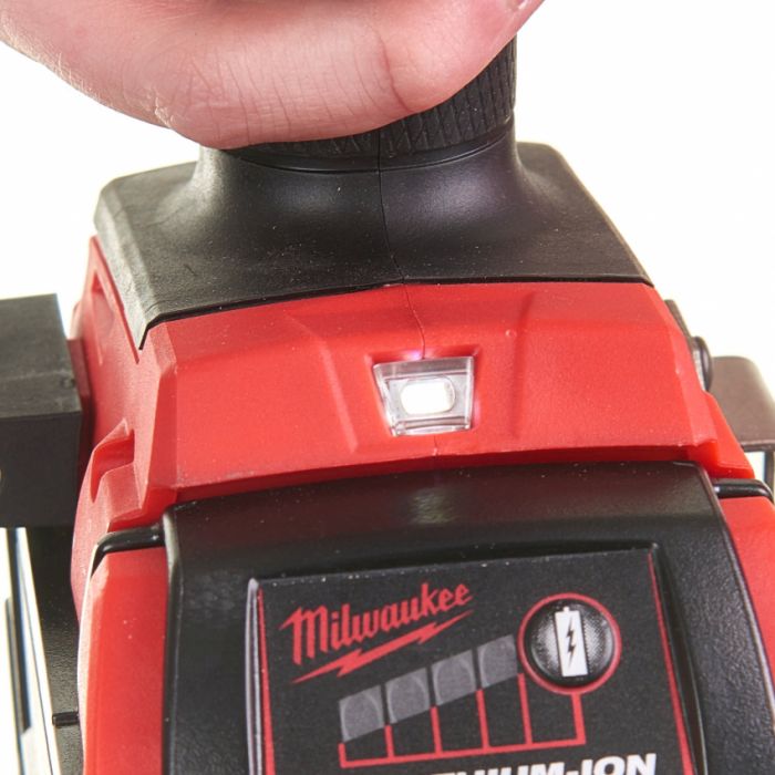 Дриль-шуруповерт акумуляторний MILWAUKEE, M18 FDD2-0X,135Нм, (HDкейс)