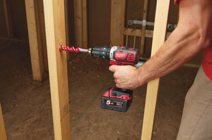 Дриль-шурупокрут з ударом акумуляторний MILWAUKEE, M18 BPD-0