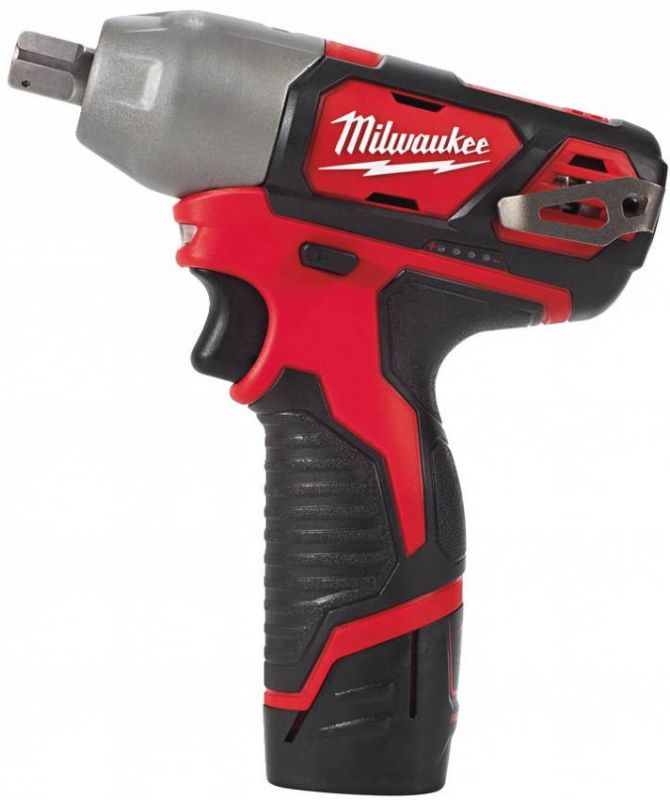 Гайкокрут акумуляторний 1/2" MILWAUKEE, M12 BIW12-202C, 138Нм, ( зар.пристрій, 2 акум.Х 2Ач, кейс)