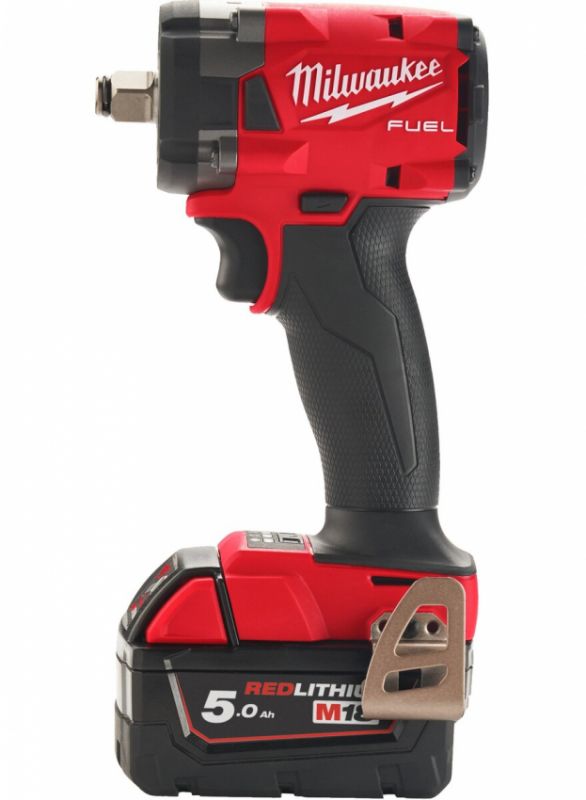 Гайкокрут акумуляторний 1/2" MILWAUKEE, M18 FIW2F12-502X, 339Нм ( зар.пристрій, 2акум.Х 5Ач, HD кейс)