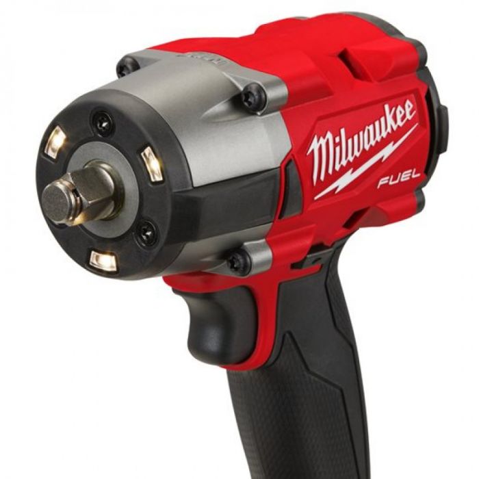 Гайкокрут акумуляторний 1/2" MILWAUKEE, M18 FMTIW2F12-502X, 881Нм ( зар.пристрій, 2акум.Х5Ач, HDкейс)