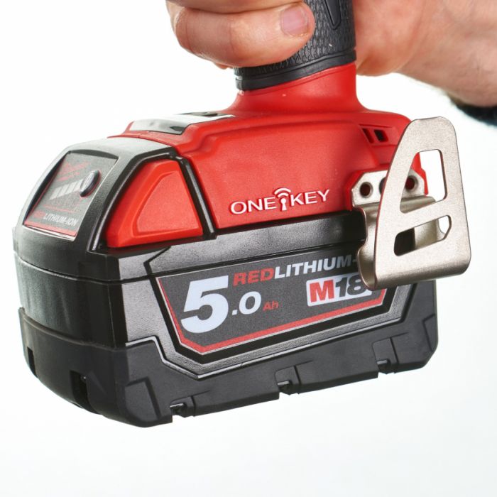 Гайкокрут акумуляторний 1/2" MILWAUKEE, M18 ONEIWF12-502X, 300Нм (зарядний пристрій, 2 акум.Х 5Ач, HDкейс)