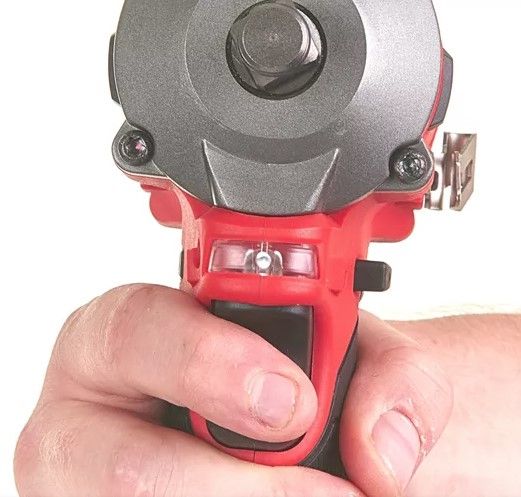 Гайковерт акумуляторний 1/2" MILWAUKEE, M12 FIWF12-422X, 339 Нм, (заряд. пристрій, 1 акум.Х 2Ач, 1 акум.Х 4Ач, HD кейс)