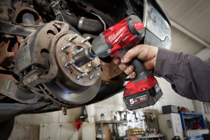 Гайковерт акумуляторний 1/2" MILWAUKEE, M18 FHIWF12-0X, 1898Нм, (HD кейс)