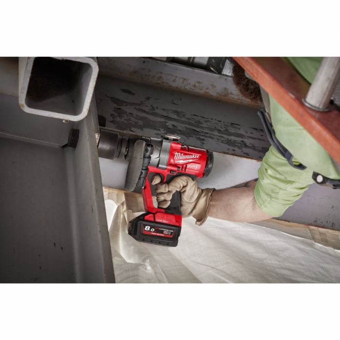 Гайковерт акумуляторний 1" MILWAUKEE, M18 ONEFHIWF1-802X, 2400Нм (зарядний пристрій, 2 акум.Х 8Ач, HDкейс)