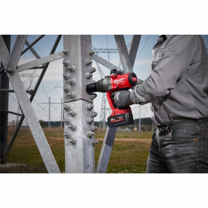 Гайковерт акумуляторний 1" MILWAUKEE, M18 ONEFHIWF1-802X, 2400Нм (зарядний пристрій, 2 акум.Х 8Ач, HDкейс)