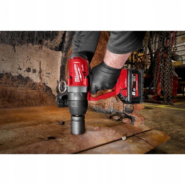 Гайковерт акумуляторний 1" MILWAUKEE, M18 ONEFHIWF1-802X, 2400Нм (зарядний пристрій, 2 акум.Х 8Ач, HDкейс)