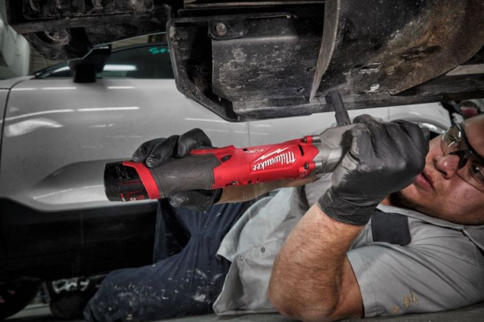 Гайковерт кутовий акумуляторний 1/2" MILWAUKEE, M12 FRAIWF12-0, 271Нм