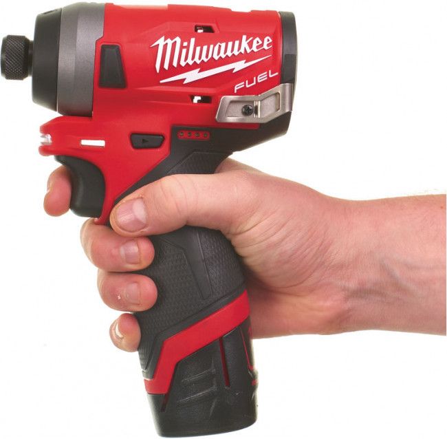 Гвинтокрут акумуляторний 1/4" HEX MILWAUKEE, M12 FID-0, 147Нм