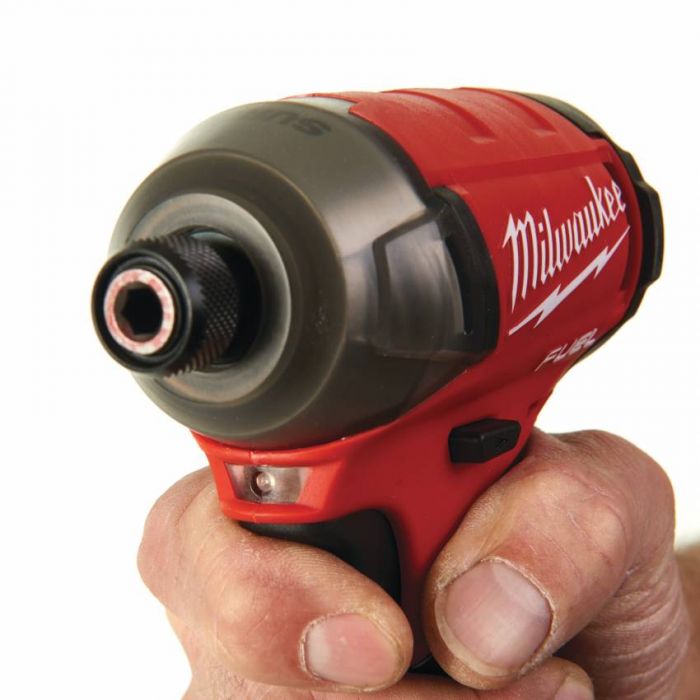 Імпульсний ударний акумуляторний шуруповерт 1/4" HEX MILWAUKEE, M18 FQID-0X, 50Нм, HDкейс