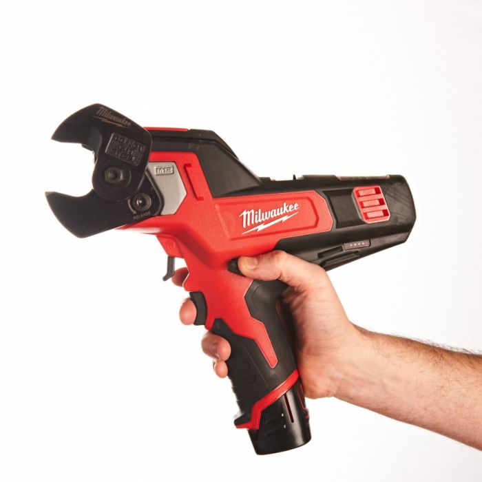 Кабелеріз акумуляторний MILWAUKEE, M12 CC-0