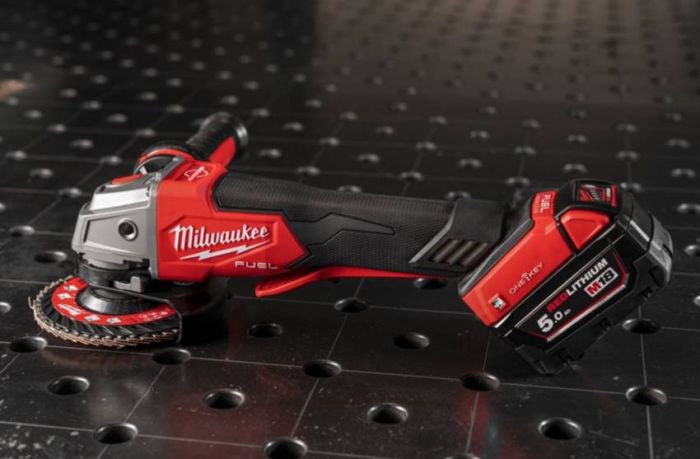 Кутошліфувальна машина 125мм MILWAUKEE M18 ONEFSAG 125XPDB-502X FUEL 4933478435