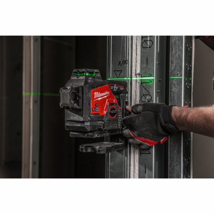 Лазерний 3D нівелір акумуляторний MILWAUKEE, M12 3PL-0C (кейс)