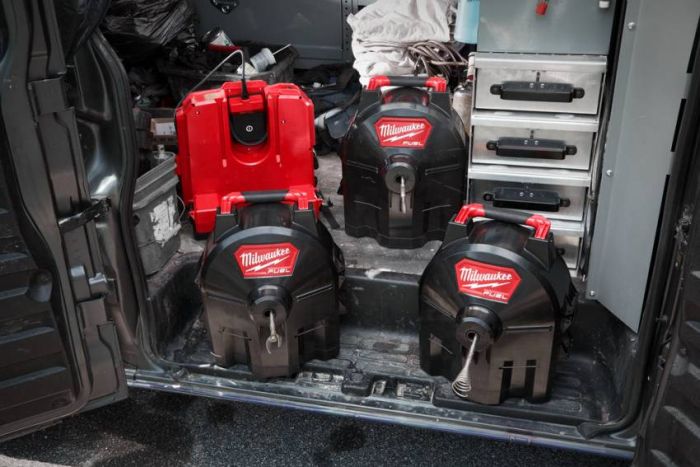 Машина прочисна акумуляторна ранцева MILWAUKE, M18 FFSDC10-0