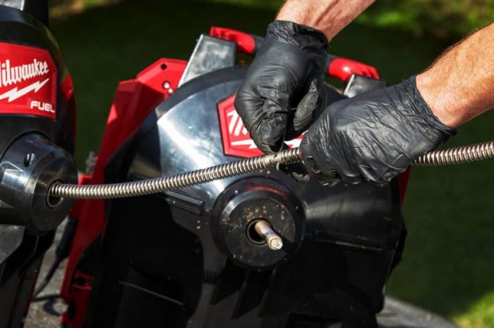 Машина прочисна акумуляторна ранцева MILWAUKEE, M18 FFSDC13-0