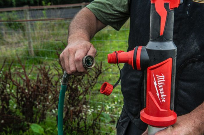 Насос для перекачки води акумуляторний MILWAUKEE M18 BLSWP-801 FORGE™