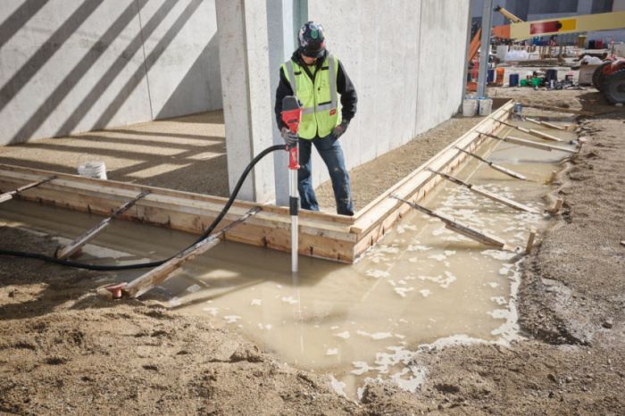 Насос для перекачки води акумуляторний MILWAUKEE M18 BLSWP-801 FORGE™