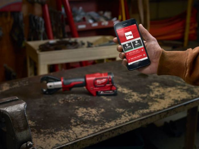 Обжимник гідравлічний акумуляторний MILWAUKEE M18 HCCT-201C ONE-KEY