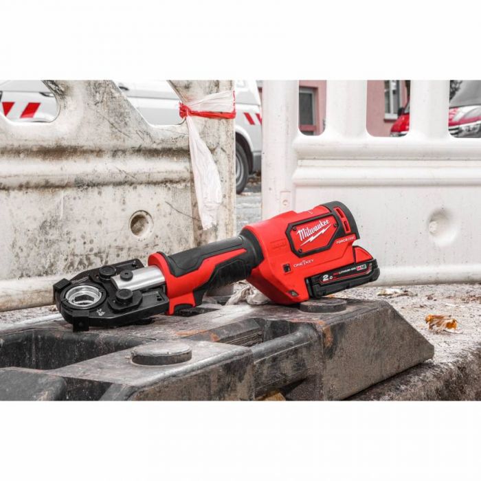 Обжимник гідравлічний акумуляторний MILWAUKEE M18 HCCT-201C ONE-KEY