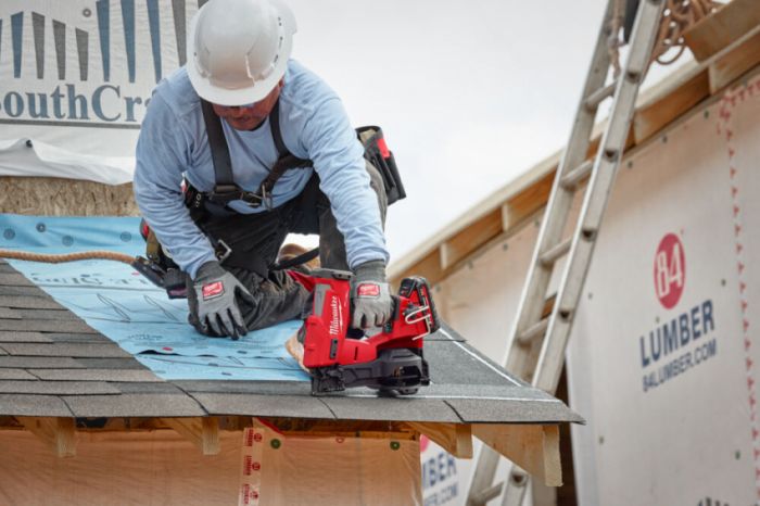 Пістолет цвяхозабивний акумуляторний MILWAUKEE M18 FRCN45-0X