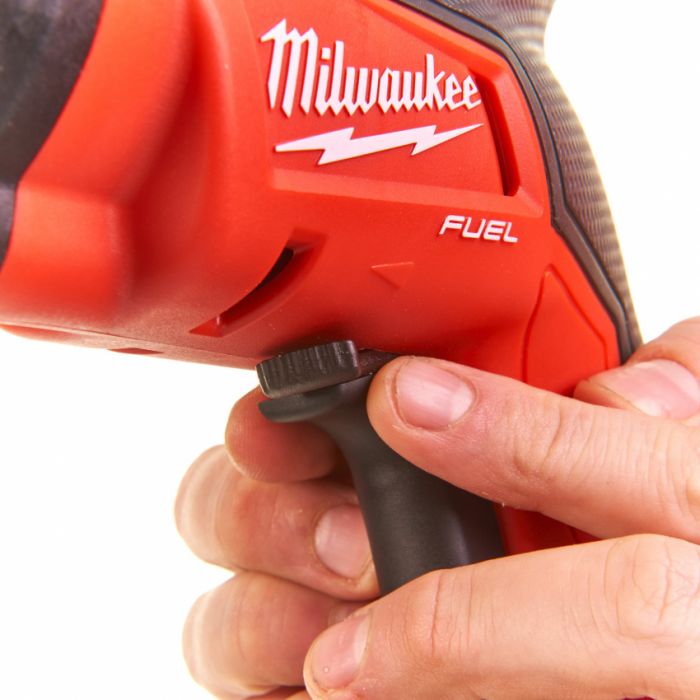 Шуруповерт для гіпсокартону MILWAUKEE M18 FUEL FSGC-0X крутий. мом. 13 Нм, 4933459201