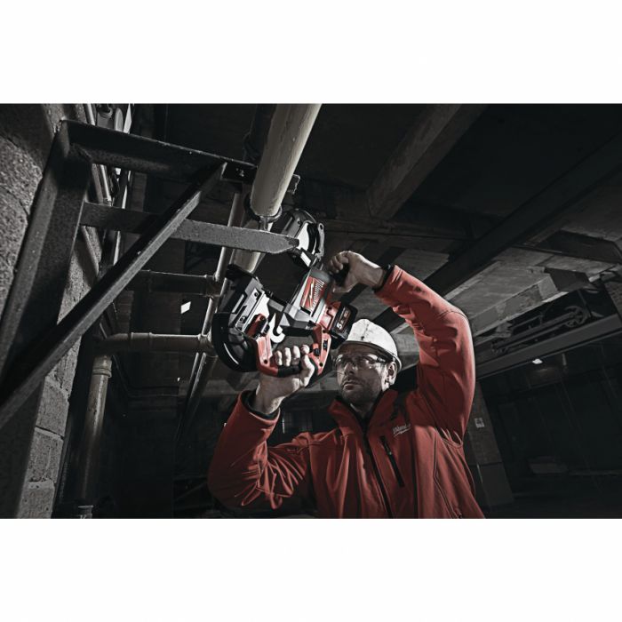 Стрічкова пила MILWAUKEE M18 FUEL CBS125-502C по металу 4933448195 (+ заряд.пристрій, 2 акум., полот