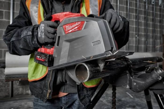 Циркулярна пилка по металу MILWAUKEE M18 FUEL FMCS66-0C 66мм 4933472110