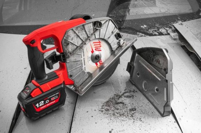 Циркулярна пилка по металу MILWAUKEE M18 FUEL FMCS66-0C 66мм 4933472110