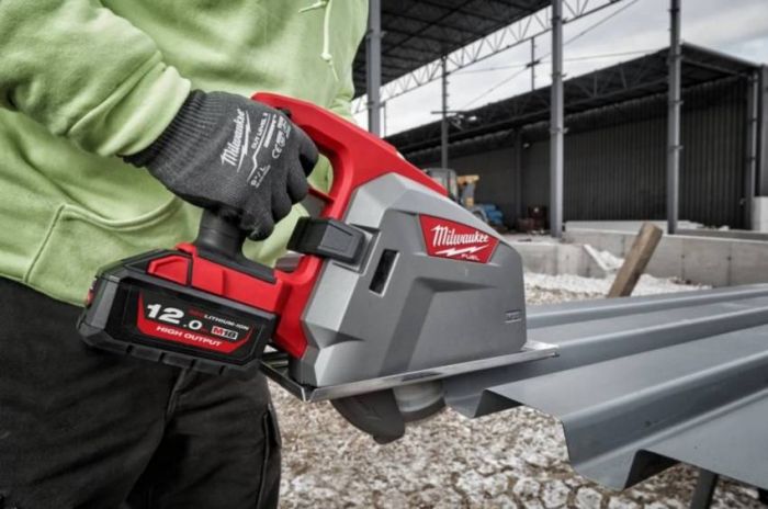 Циркулярна пилка по металу MILWAUKEE M18 FUEL FMCS66-0C 66мм 4933472110