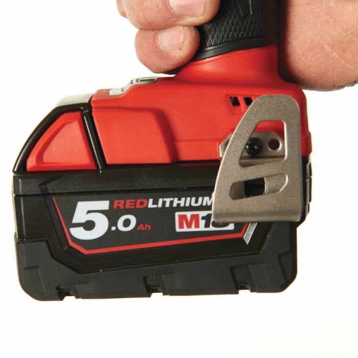 Імпульсний ударний акумуляторний шуруповерт 1/4" HEX MILWAUKEE, M18 FQID-0X, 50Нм, HDкейс