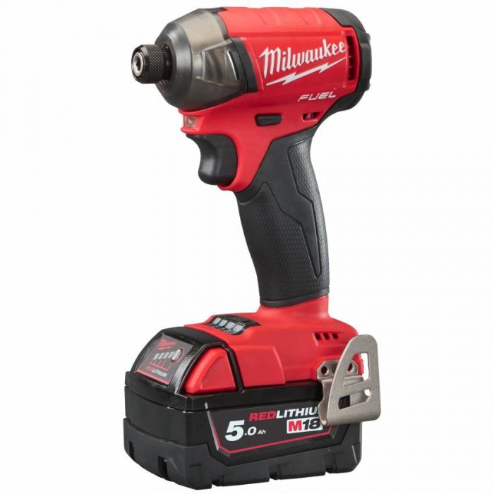 Імпульсний ударний акумуляторний шуруповерт 1/4" HEX MILWAUKEE, M18 FQID-0X, 50Нм, HDкейс