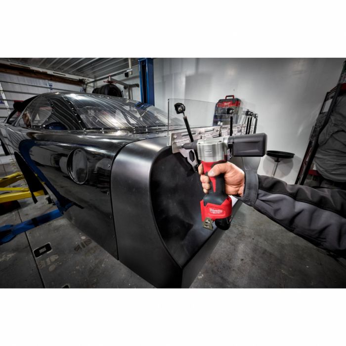 Заклепочник аккумуляторный MILWAUKEE M12 BPRT-0, Ø закл. 2,4-4,8мм