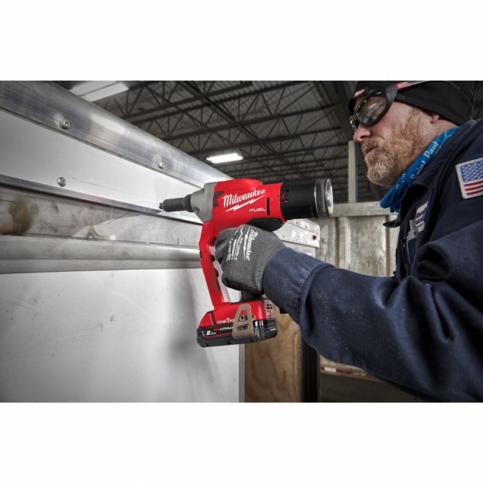 Заклепочник акумуляторний MILWAUKEE M18 ONEFPRT-0X, Ø закл. 4,8-7,0 мм (HD кейс)